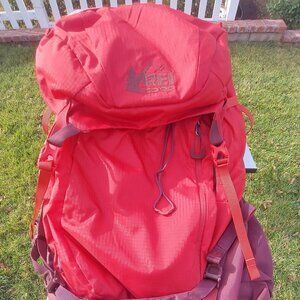 REI 35L Traverse Day Pack w/ Rain Cover Men Size M